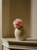 White Ceramic Divnaya Iva 17cm Large Vase