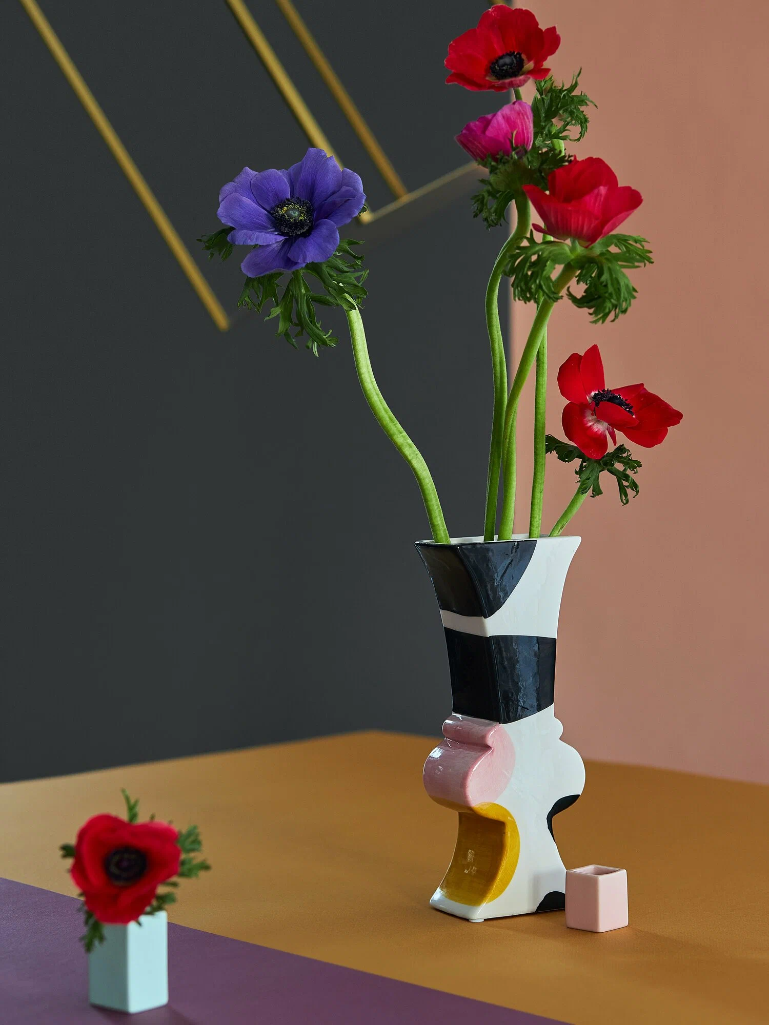 Vase Echo for flowers and dried flowers decorative dolomite Accent Tkano TK24-DEC-VA0003