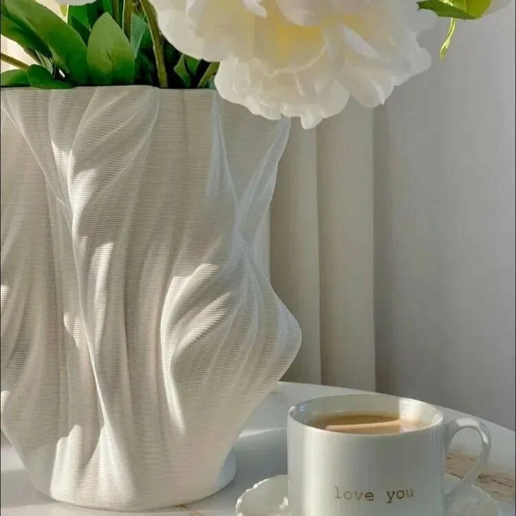 White Wave 25cm Ceramic Faience Table Vase