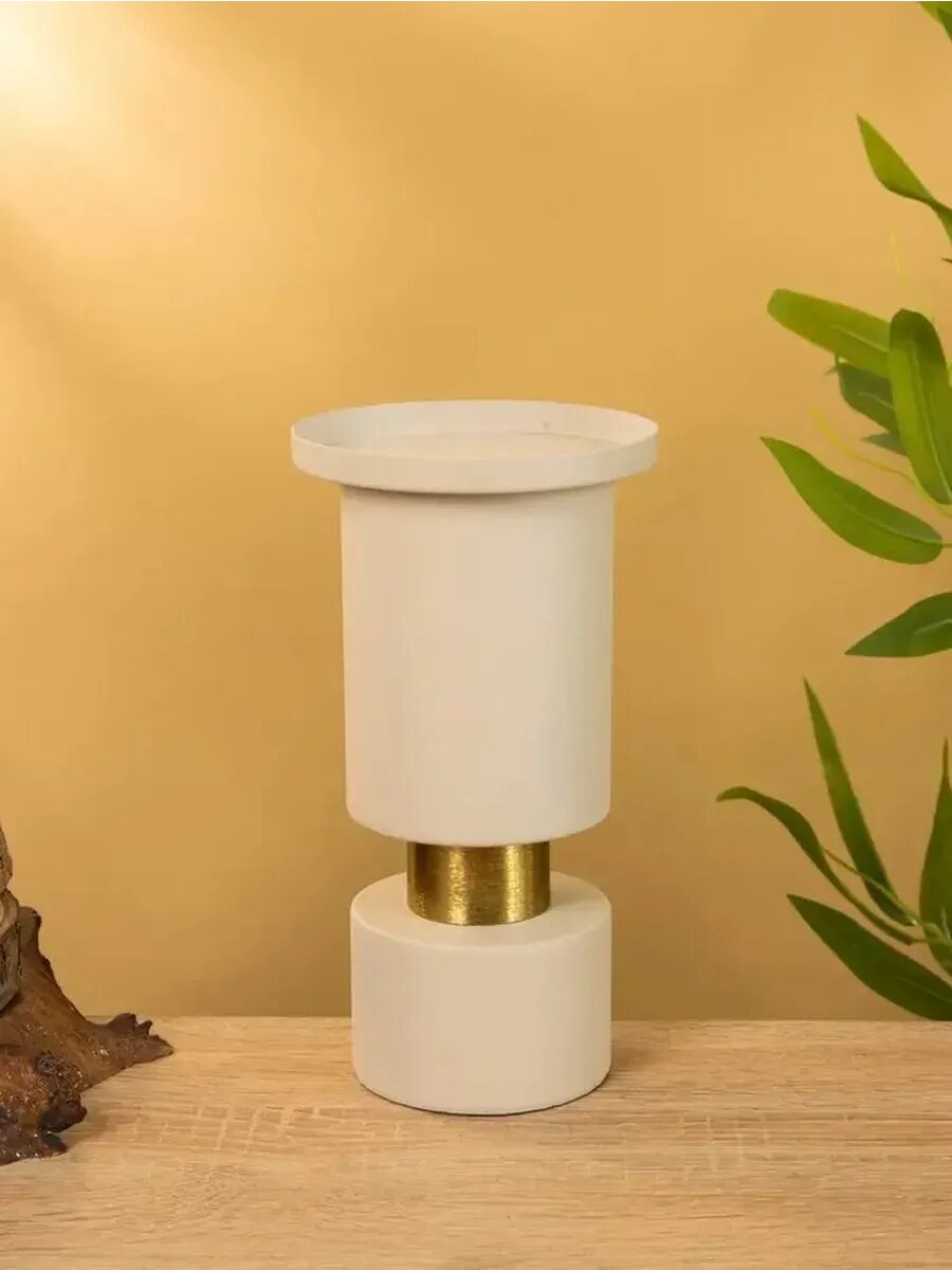 Textured Material Stylish Decor Candlestick