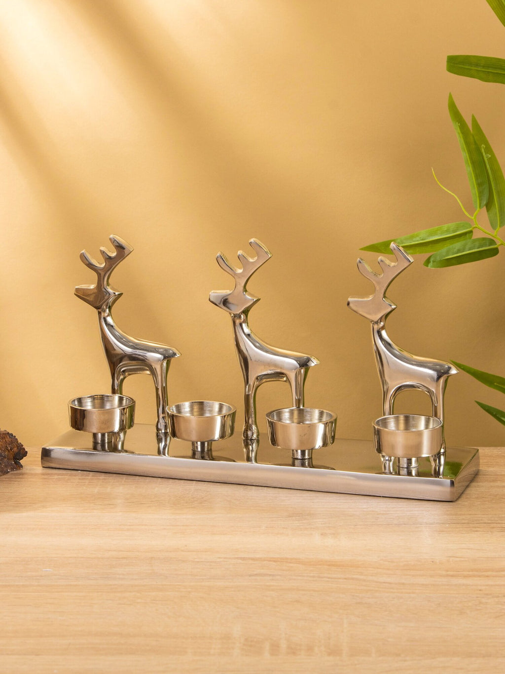 Trio Of Deer Aluminum 4-Candle Holder Decor