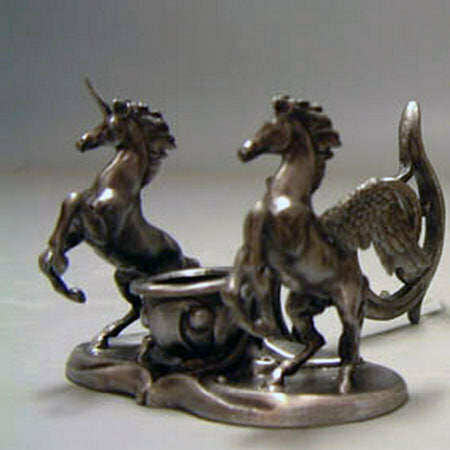 Classic horses themed decorative candlestick