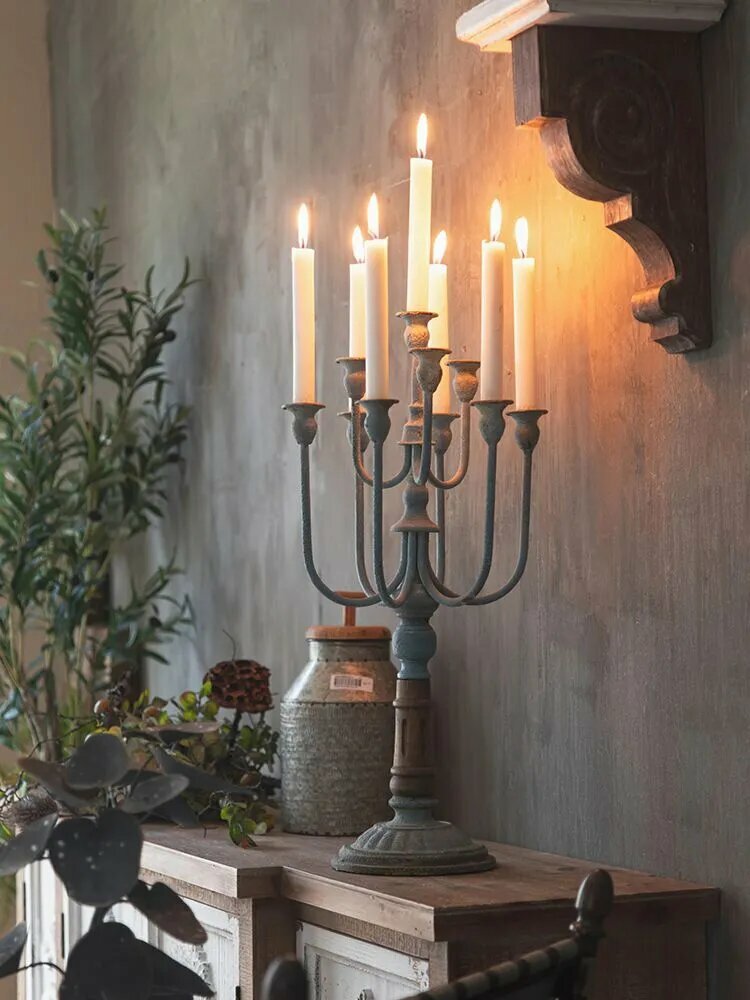 Retro Old Blue candlestick holds 10 candles