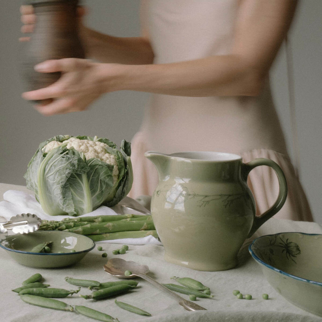 Ilyinskaya Dymov Ceramics Cosmetics Evening Green Ceramic Vase