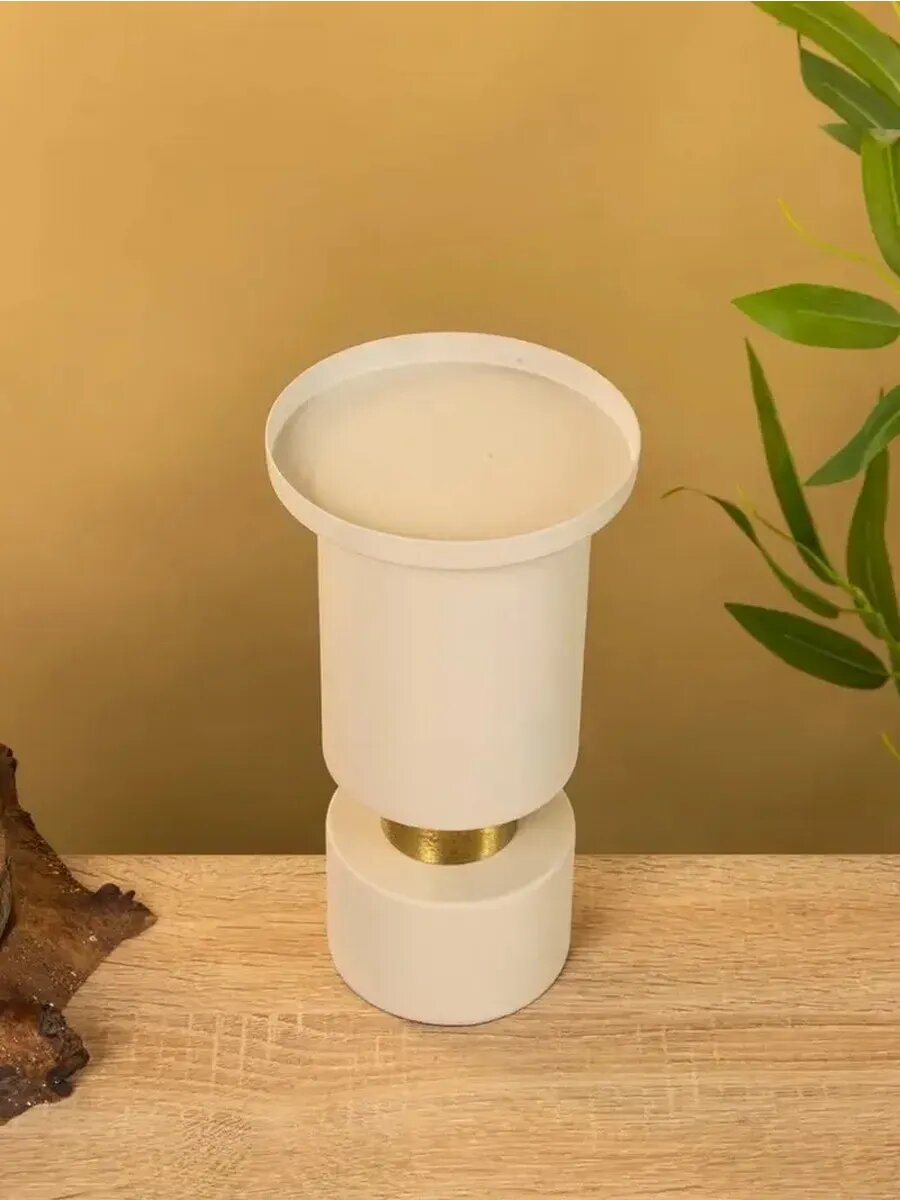Textured Material Stylish Decor Candlestick