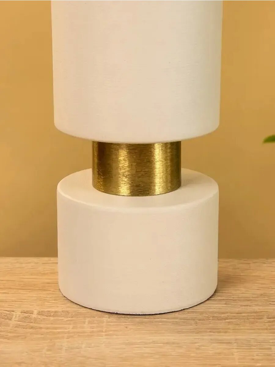 Textured Material Stylish Decor Candlestick