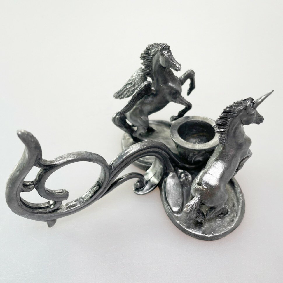 Classic horses themed decorative candlestick